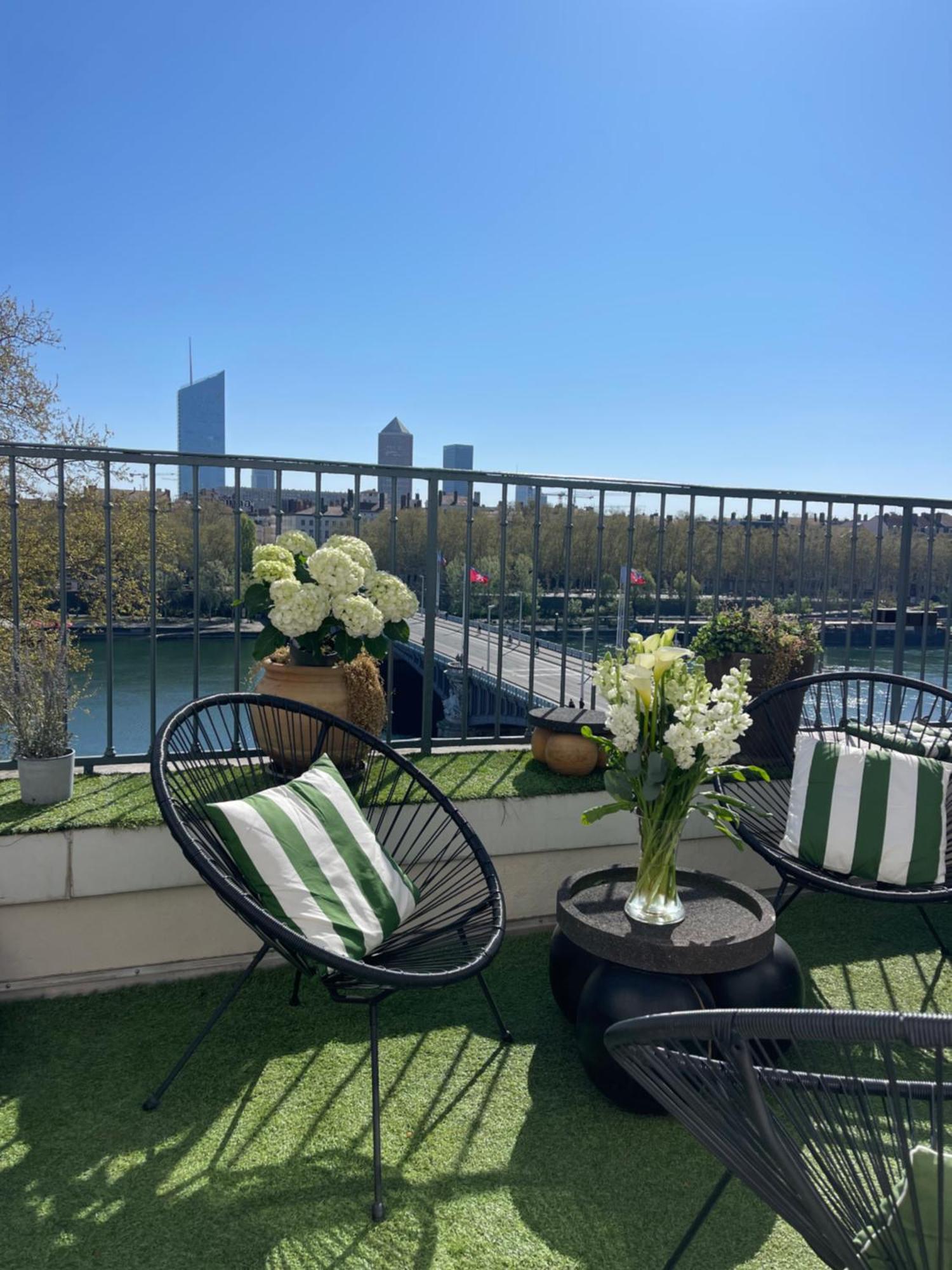 Coeur De Lyon Avec Terrasse Et Jacuzziアパートメント エクステリア 写真